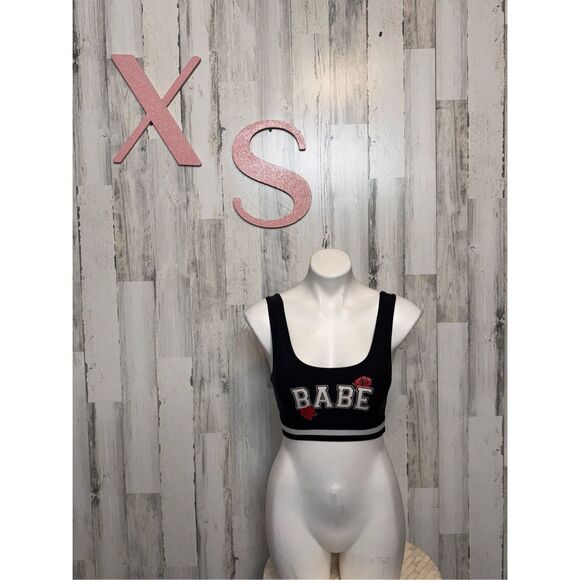 No Boundaries XS Black Babe Crop Tank Top Rose Graphic - Picture 1 of 7
